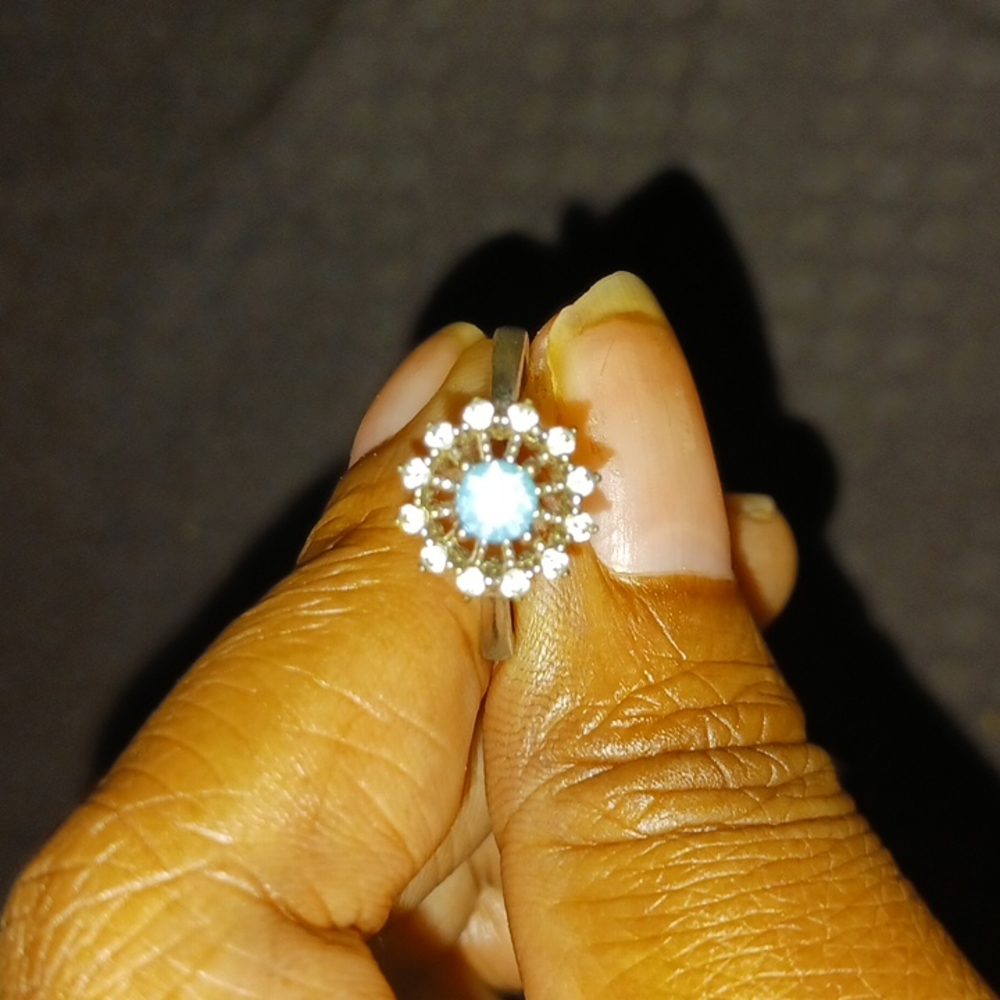 Ferris wheel style ring